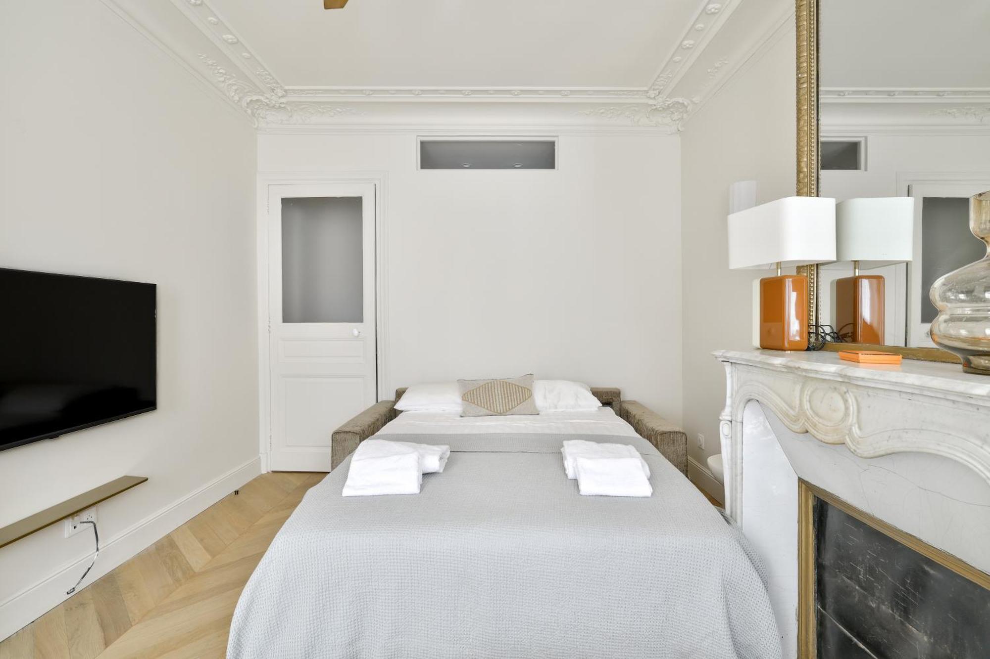 Appartement Aesthetic And Large T2 In The Edge Of Le Marais Parijs